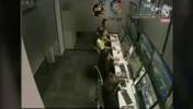 西班牙超级杯决赛主裁又是他！皇马TV曝他曾击掌庆祝皇马丢球